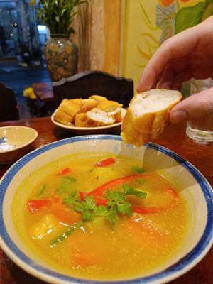 Ca ri lieu Au at Zen in Ho Chi Minh City