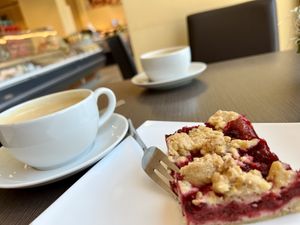 raspberry crumble  at denn's Biomarkt in Chemnitz