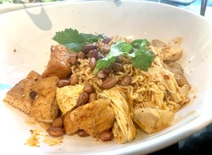 Ma La Xiang Guo 麻辣香锅  at Green on Earth 绿之天地 in West Singapore