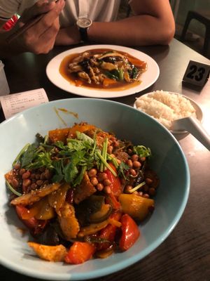 Mala Xiang Guo and Horfun at Green on Earth 绿之天地 in West Singapore