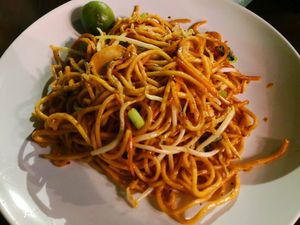 Mee goreng at Green on Earth 绿之天地 in West Singapore
