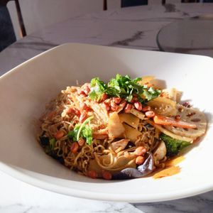 Mala xiang guo at Green on Earth 绿之天地 in West Singapore