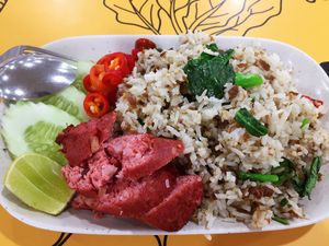Fried rice with mock meat at Platinum Fashion Mall - Term-Bun in Bangkok