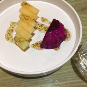 cantaloupe beet appetizer with honey  at Shiyi Yayuan in Xiamen