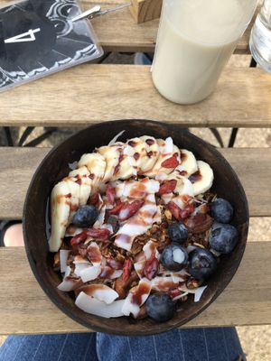 Granola bowl at MOTHER - Juice Works in East London