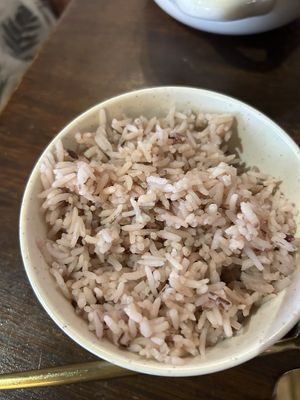 Brown rice  at Pinxin Vegan Cuisine - 品馨蔬食 in Penang
