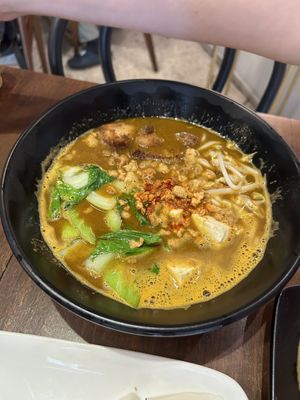 Think this was Hokkien mee  at Pinxin Vegan Cuisine - 品馨蔬食 in Penang