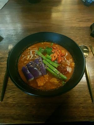 Fiery curry noodles at Pinxin Vegan Cuisine - 品馨蔬食 in Penang