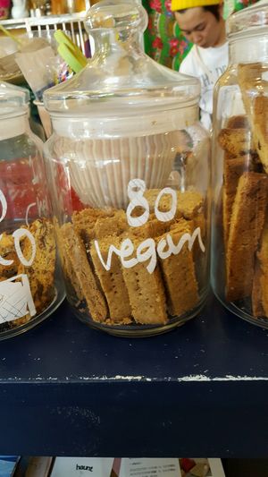 Vegan clearly labeled at Monstyle in Yokosuka