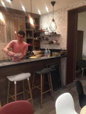 60 Degrés at 60 Degres Tisanerie Moderne in Aix-en Provence