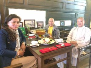 ^^ cute customer :) at Minh Chay - Hang Gai in Hanoi