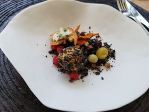 Vegan cheese at ONA in Ares