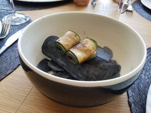 Grilled zuchinis at ONA in Ares