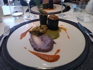 Courgettes farcies at ONA in Ares