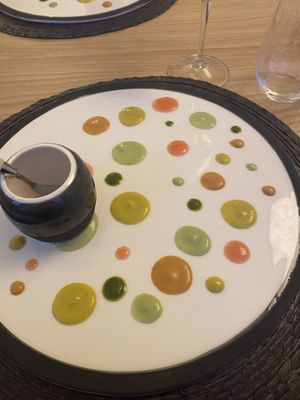 You are supposed to scrape these dots of liquid up with a spatula. No bread and we are in France ? at ONA in Ares