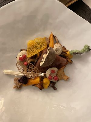 Gland, Lyokan, Butternut at ONA in Ares