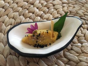 amuse bouche: dahl at ONA in Ares