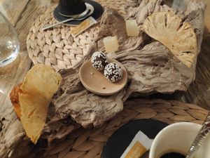 Mignardises at ONA in Ares