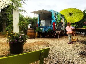 Exté vegan truck  at Vegan Truck in Marcy-letoile