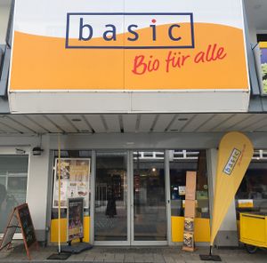 front at Basic in Dortmund