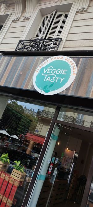 New logo ! at SAMAM - Cantine végétale in Paris