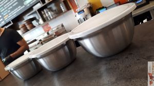 Buy a recipient to make your meal ! at SAMAM - Cantine végétale in Paris