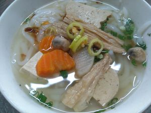 A close-up shot of the topping at Tinh Duyen in Long Xuyen