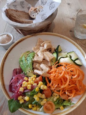 Menu of the day / Main / Vegan bowl at Le Pain Quotidien - Velazquez in Madrid
