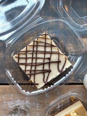 Tiramisu (vegan cake) at Ziva To Go - Industrial in Mallorca