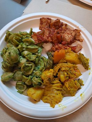 Plato grande at Veg Eat in Bergamo