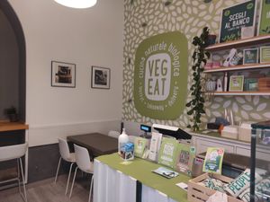 Inside at Veg Eat in Bergamo