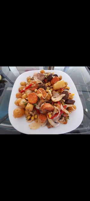 Picada Vegetariana 😋 #Veganuary at Semillas de Albahaca in Tunja