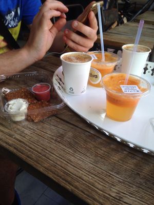 breakfast at Ziva To Go - Oasis in Mallorca