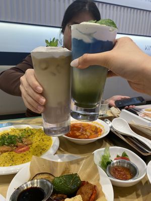 Taro lippy tea and butterfly pea matcha lippy tea  at Green Common - Harbour City in Kowloon