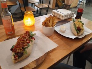 Donderse Dogma and Dwaze Dienaar, both absolutely delicious! at Dogma in Utrecht