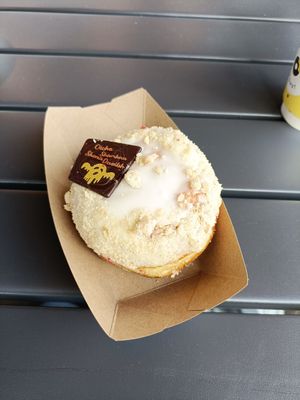 Apple crumble doughnut at The Rolling Donut - Bachelors Walk in Dublin