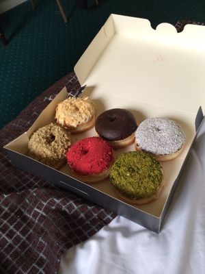 6 of the 8 vegan flavors of the day at The Rolling Donut - Bachelors Walk in Dublin