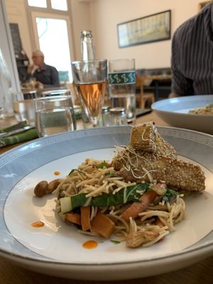 Main dish at La Vege Table in Reims