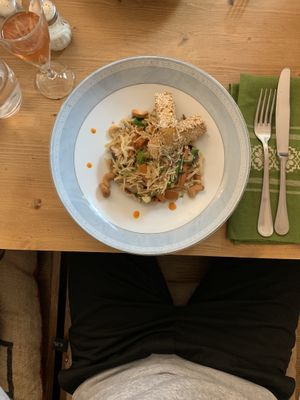 Plat principal at La Vege Table in Reims