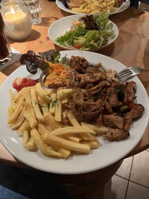 Soy gyros with a small saladd  at Beim Olivenbauer in Wertach