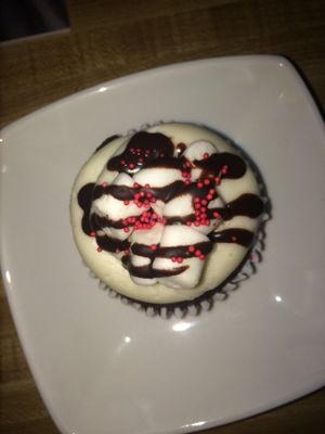 Peppermint hot chocolate cupcake at Two Birds Baking Company in Fullerton