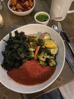 custom bowl at Divya's Kitchen in New York City