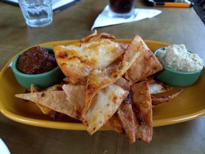 Crispy garlic tortillas with hummus and rattlesnake salsa (vegan) at Abracadabra Cafe & Bar in Rotorua