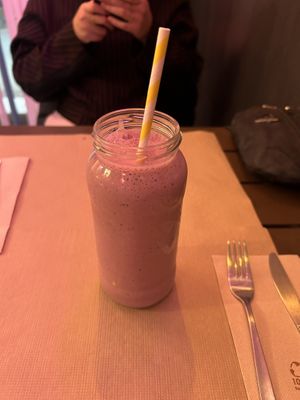 Smoothie  at Sanissimo - Principe Pio in Madrid
