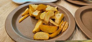 Fries at The Mango Garden in Koh Phi Phi