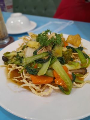 Crispy fried noodles at Vegan Family Restaurant in Ho Chi Minh City