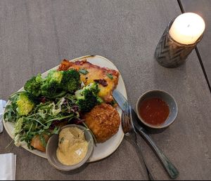 Lasagne, macaroni bomb, spring roll, cold salad, broccoli, sauces at Nordvegan in Oslo