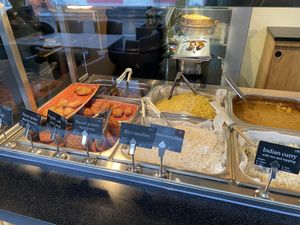 Warm dishes   at Nordvegan in Oslo