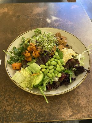 Salat chez Nordvegan.😄 at Nordvegan in Oslo