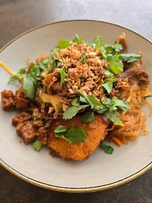 Stir fried noodles at Nordvegan in Oslo